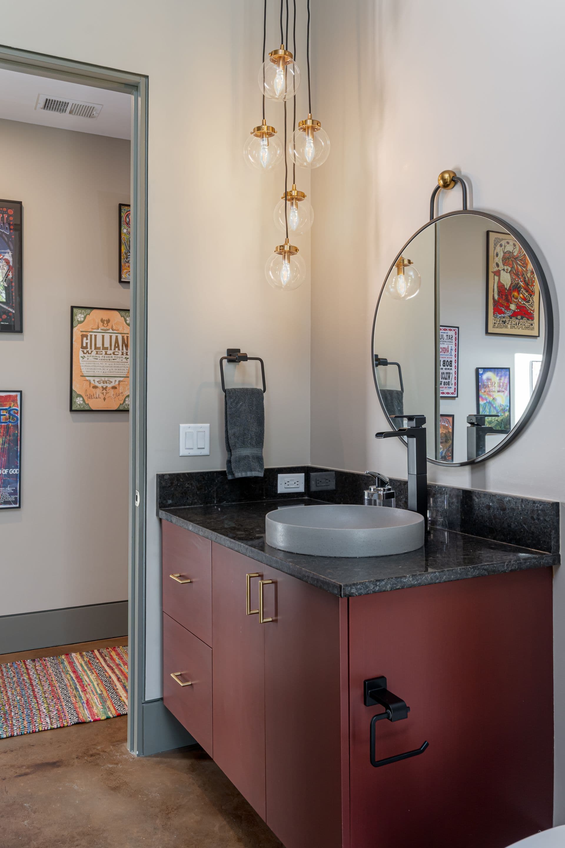 Lower-level bathroom with refined natural finishes